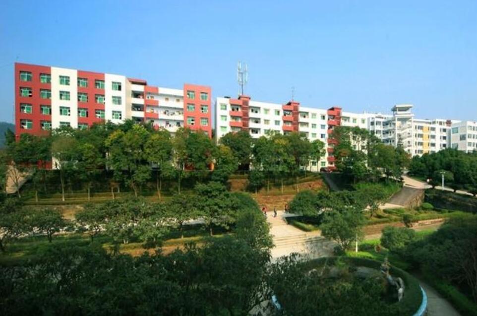 四川省射洪市職業(yè)中專學(xué)校